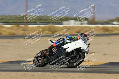 media/Feb-07-2025-CVMA Friday Practice (Fri) [[7034960ba2]]/3-Racer 3-NRS/Session 4 (Turn 16)/